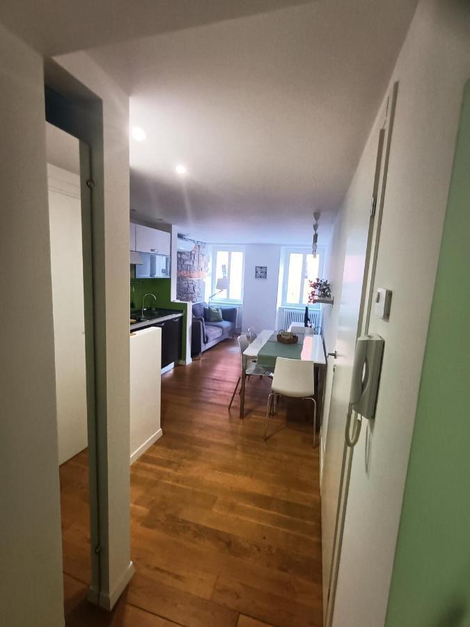 La Tana Di Alice Lägenhet Múggia Exteriör bild