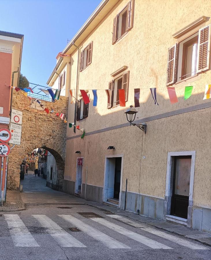 La Tana Di Alice Lägenhet Múggia Exteriör bild