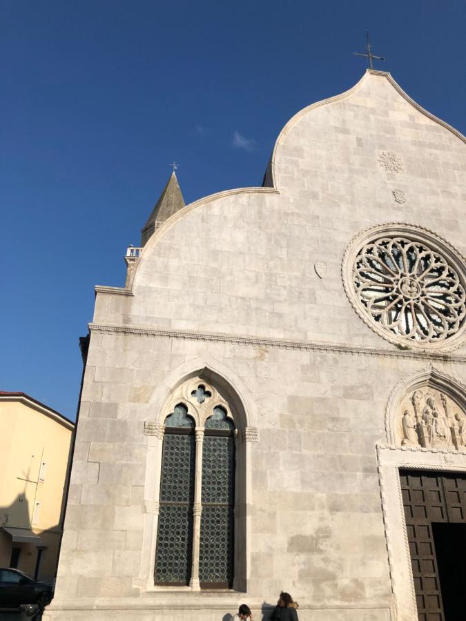 La Tana Di Alice Lägenhet Múggia Exteriör bild